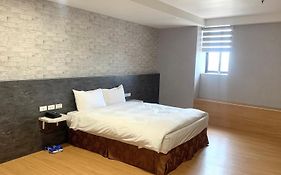 Lan Yin Tie Dao Hotel